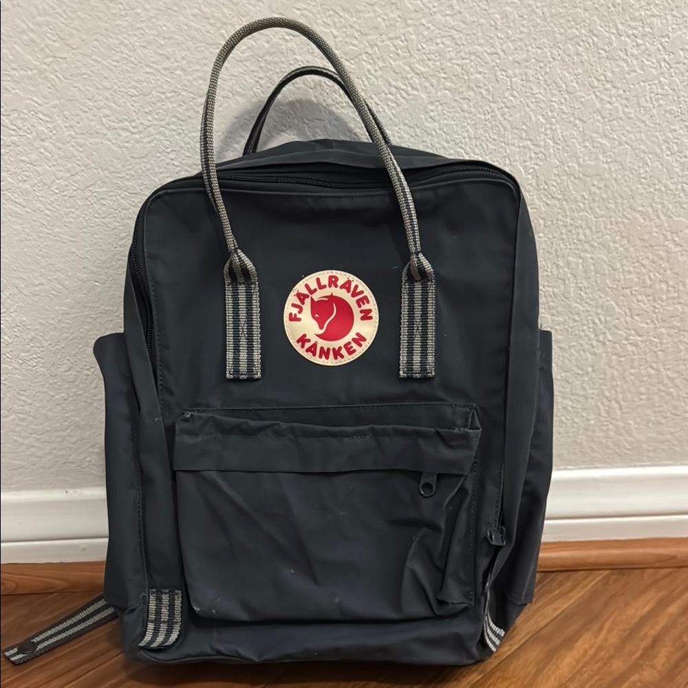 Fjallraven Kanken Backpack in Dark Blue with Red Logo